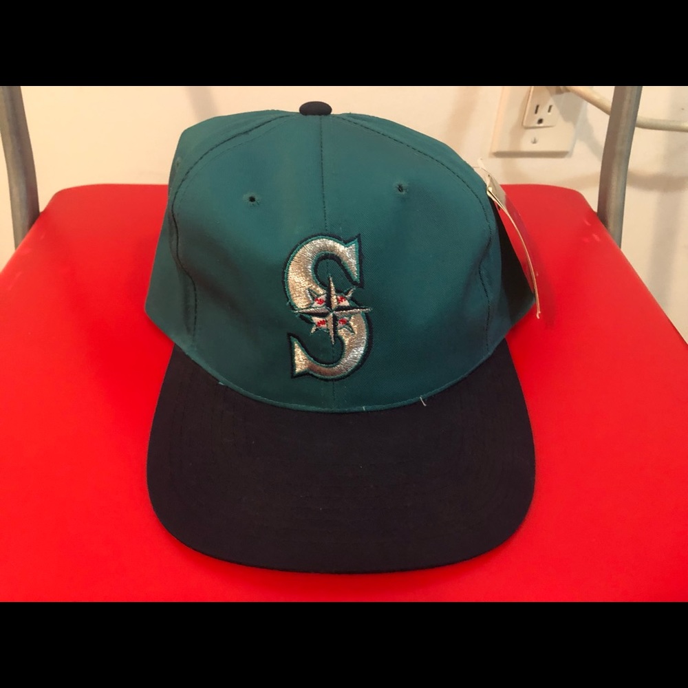 Seattle Mariners Vintage Snapback - Brand New